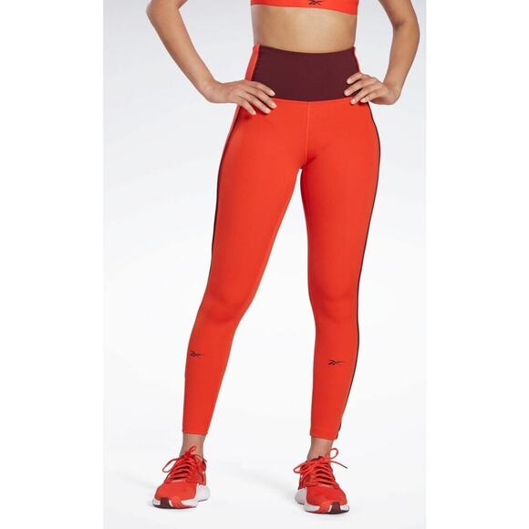 NWT Reebok Red LUX PERFORMANCE SPEEDWICK‎ 7/8 LENGTH Casual Leggings Small - Picture 1 of 12